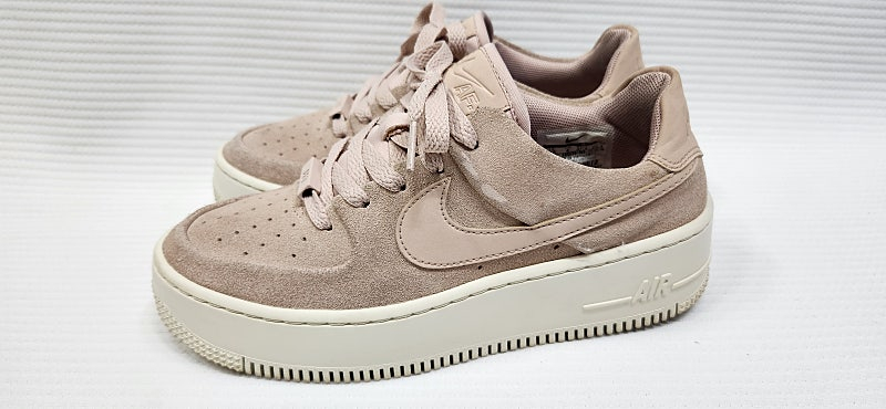 나이키 우먼스 에어포스1 세이지 로우 235사이즈--2