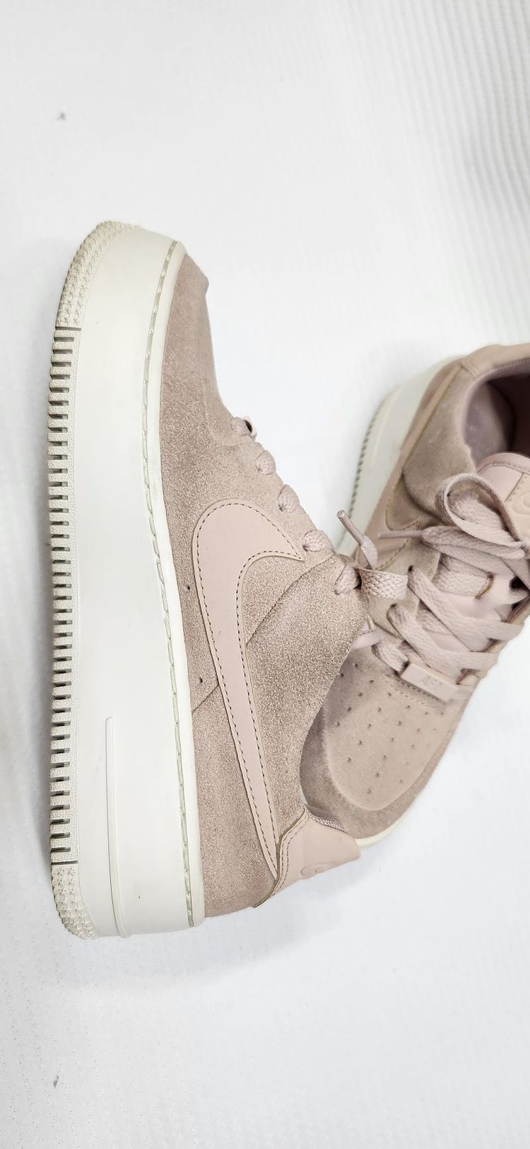 나이키 우먼스 에어포스1 세이지 로우 235사이즈--6