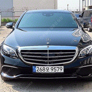 벤츠 E클래스 중고 벤츠 E300 중고 검정색 2020년식 50,790km E300e 4MATIC 익스클루시브 개인사업자 차량구매