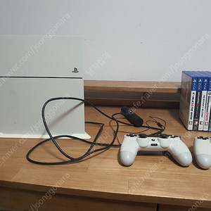 ps4 카메라 타이틀 판매합니다