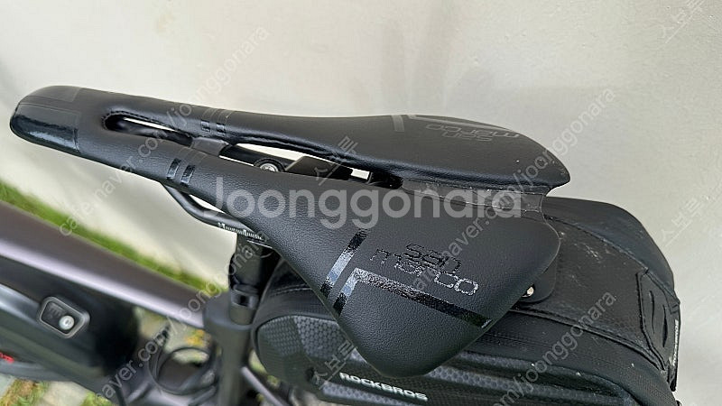 자이언트 그래블 전기자전거 리볼트 e+ 프로 판매합니다...--3
