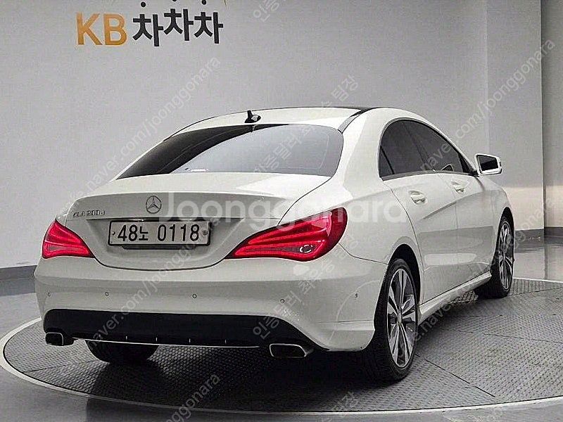 벤츠 CLA 중고 벤츠 CLA클래스 중고 흰색 2016...--4