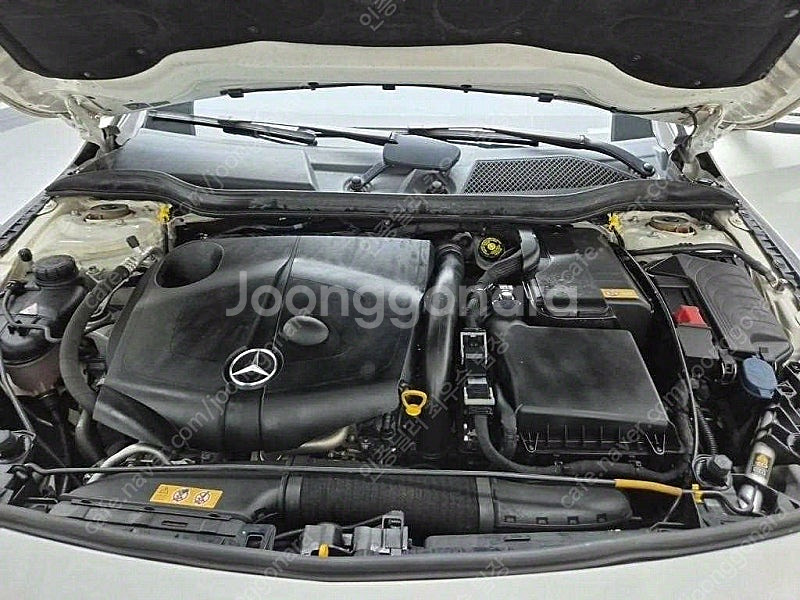 벤츠 CLA 중고 벤츠 CLA클래스 중고 흰색 2016...--6