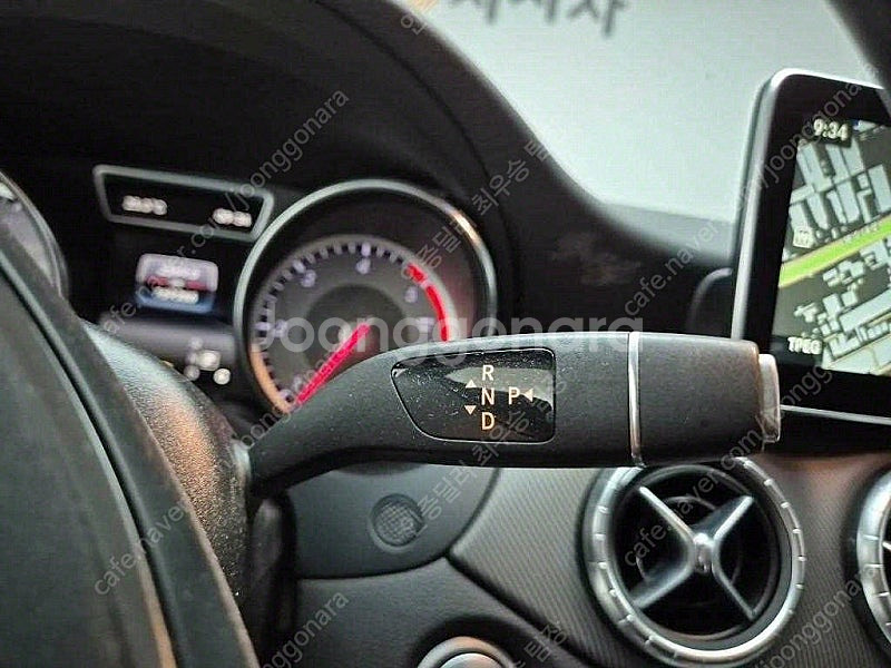 벤츠 CLA 중고 벤츠 CLA클래스 중고 흰색 2016...--9