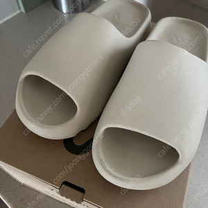 이지 슬라이드 본 285 Adidas Yeezy Slide Bone