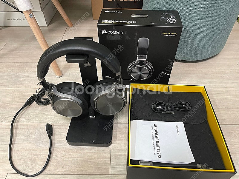 커세어 버츄오소 SE + ST100 RGB 거치대 팝니...--0