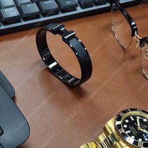 l에르메스클릭아슈 올블랙 무광 팔찌