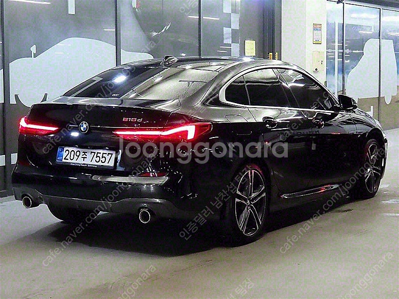 BMW 2시리즈 중고 2시리즈 218d 검정색 2021...--5