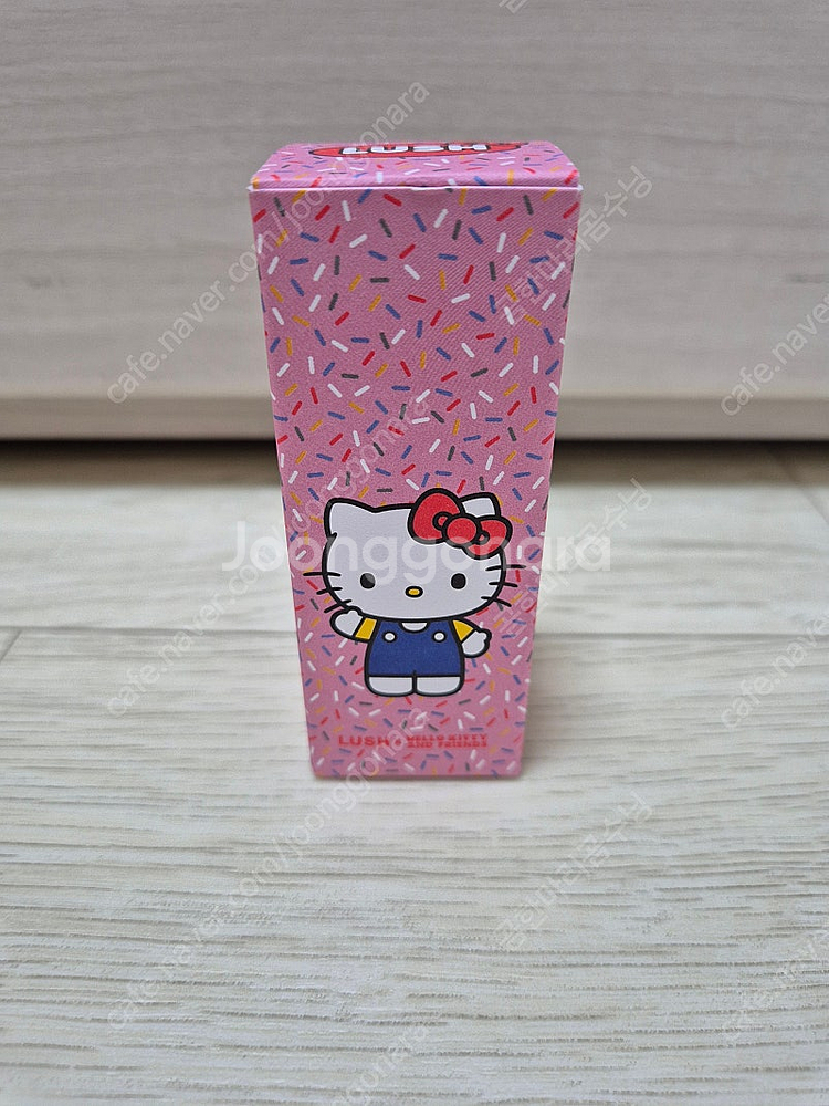 러쉬 헬로키티 앤드프렌즈 향수30ml 새상품--3
