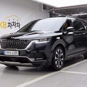 검정색 4세대 카니발 중고 가격 가솔린 9인승 시그니처 중고자동차 할부리스가능 45,007 km