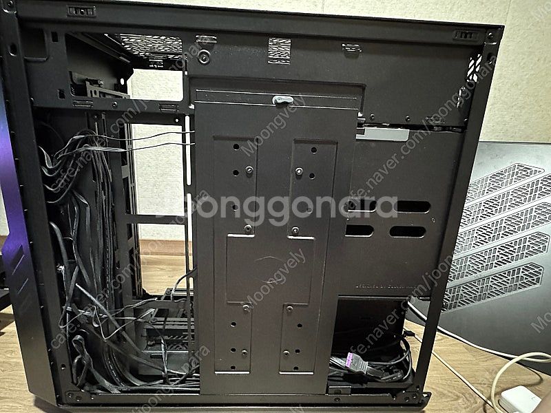 쿨러마스터 HAF 700 EVO 빅타워 케이스--4