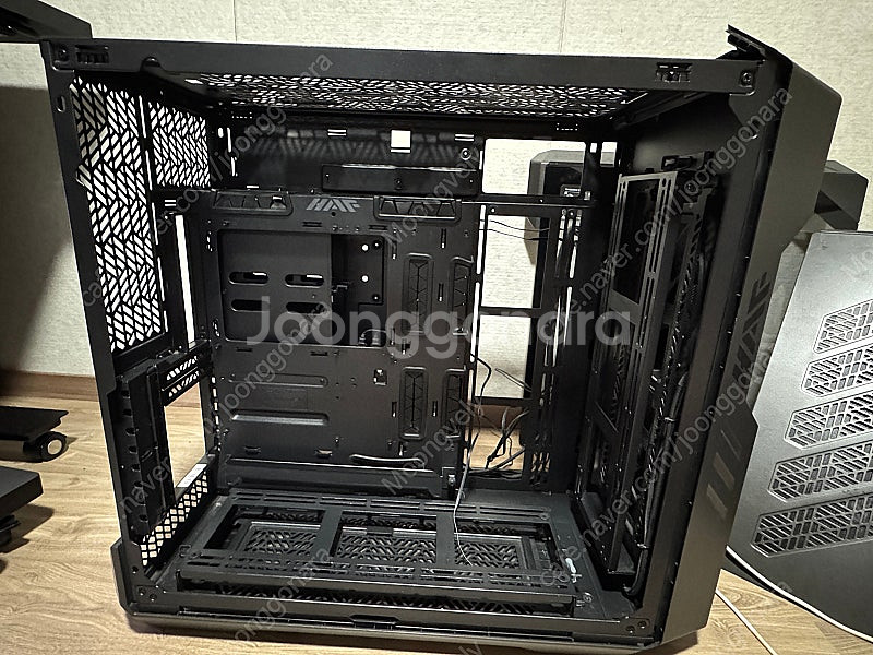 쿨러마스터 HAF 700 EVO 빅타워 케이스--5