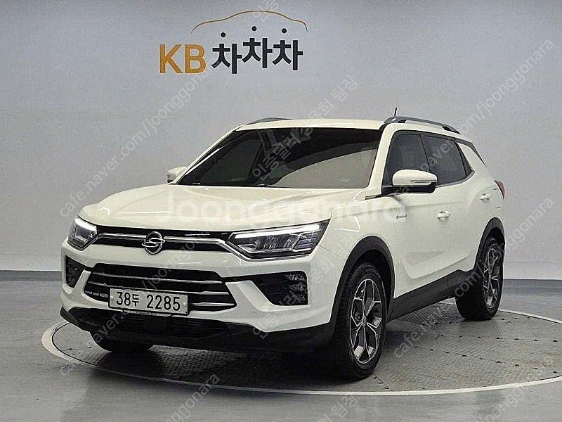 쌍용 뷰티풀코란도 중고 흰색 2020년식 4WD 가솔린...--0