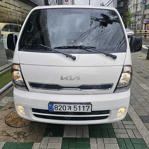 중고 봉고3 더 뉴 봉고3 카고 1톤 4륜 흰색 2024년식 4,588km 1.0톤/킹캡/초장축 개인사업자 차량구매