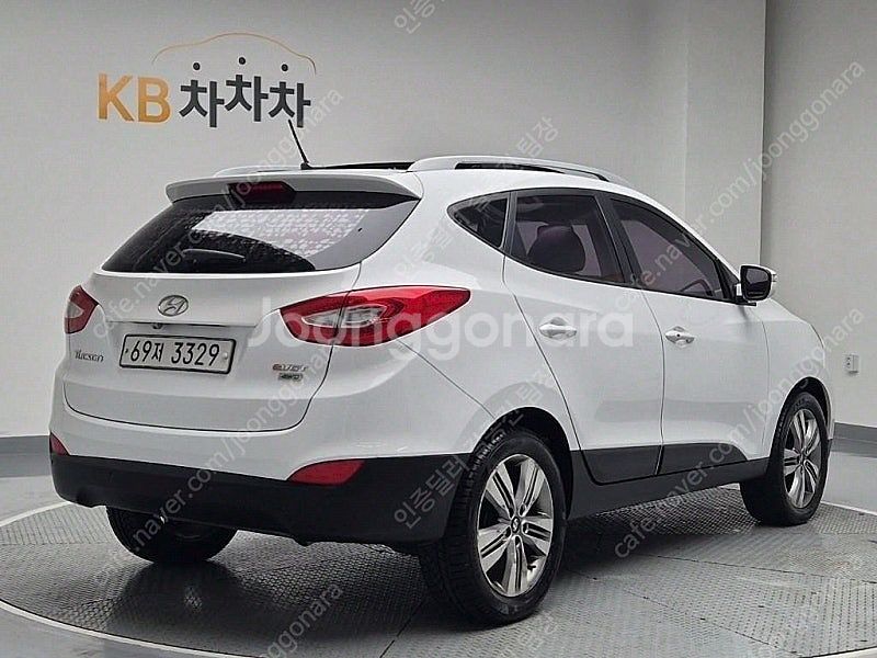 투싼 중고 투싼 중고가격 투싼 중고차 흰색 2015년식...--4