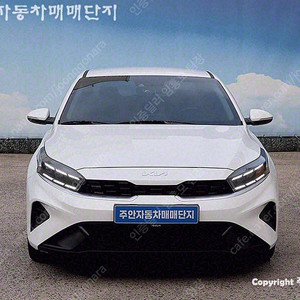 K3 중고 차 시세 K3 더뉴 K3 2세대 흰색 2022년식 44,854km 1.6 가솔린 프레스티지 최저가 중고차
