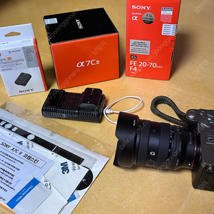 소니 A7C2 + 2070g 미러리스카메라 외 각종 악세사리 판매합니다.