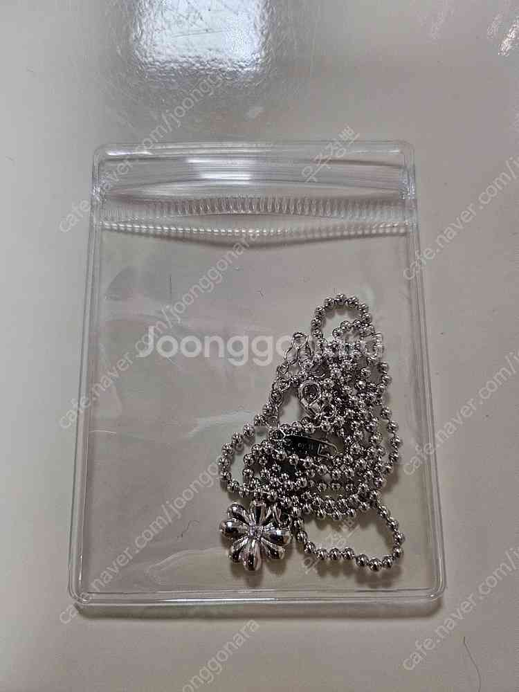 이에르로르 클로버 팬던트 목걸이--1
