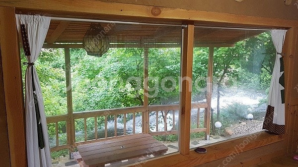 7월~8월 여름휴가 계곡옆 산골흙집 펜션 숙박--8