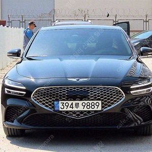 검정색 G70중고 제네시스 G70 중고 가솔린 2.0T 2WD 중고차시세가격 37,827 km
