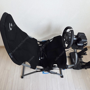 [서울직거래] Moza R3 DD 레이싱휠 + 챌린지 X 로지텍 시트 / 실사용 10회 미만