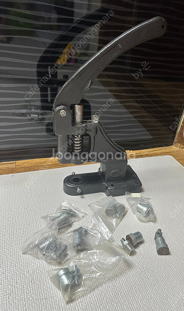 [팝니다]가죽공예 부자재 공구--9