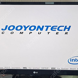 메인보드+cpu+메모리 각1개씩 총 3장 각2만원씩 판매합니다.