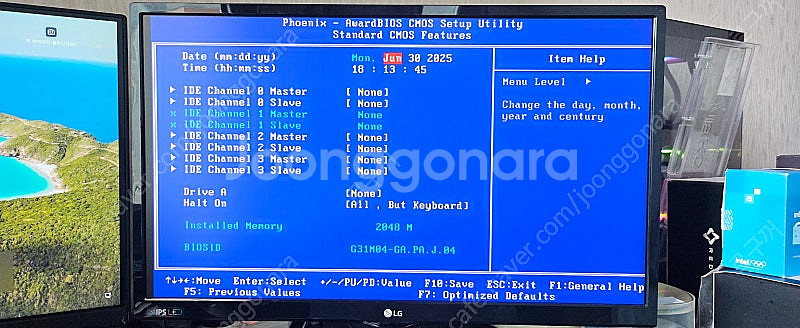 메인보드+cpu+메모리 각1개씩 총 3장 각2만원씩 판매합니다.--2