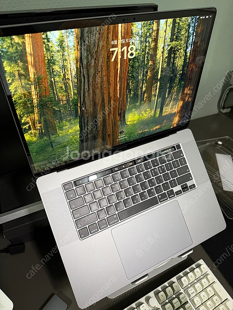 [판매] 맥북 프로 16인치 2019년식 / 1TB S...--4