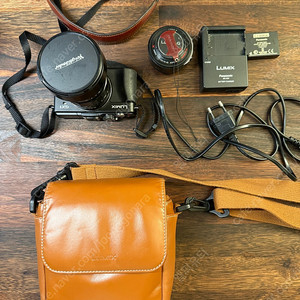 파나소닉 GX1 + 14-42 기본렌즈 + 보이그랜더 녹턴 25mm(f0.95)