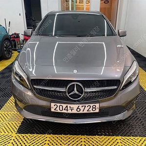 벤츠 A클래스 중고차 벤츠 중고차 수입중고차 회색 2017년식 A200 중고차 할부조건