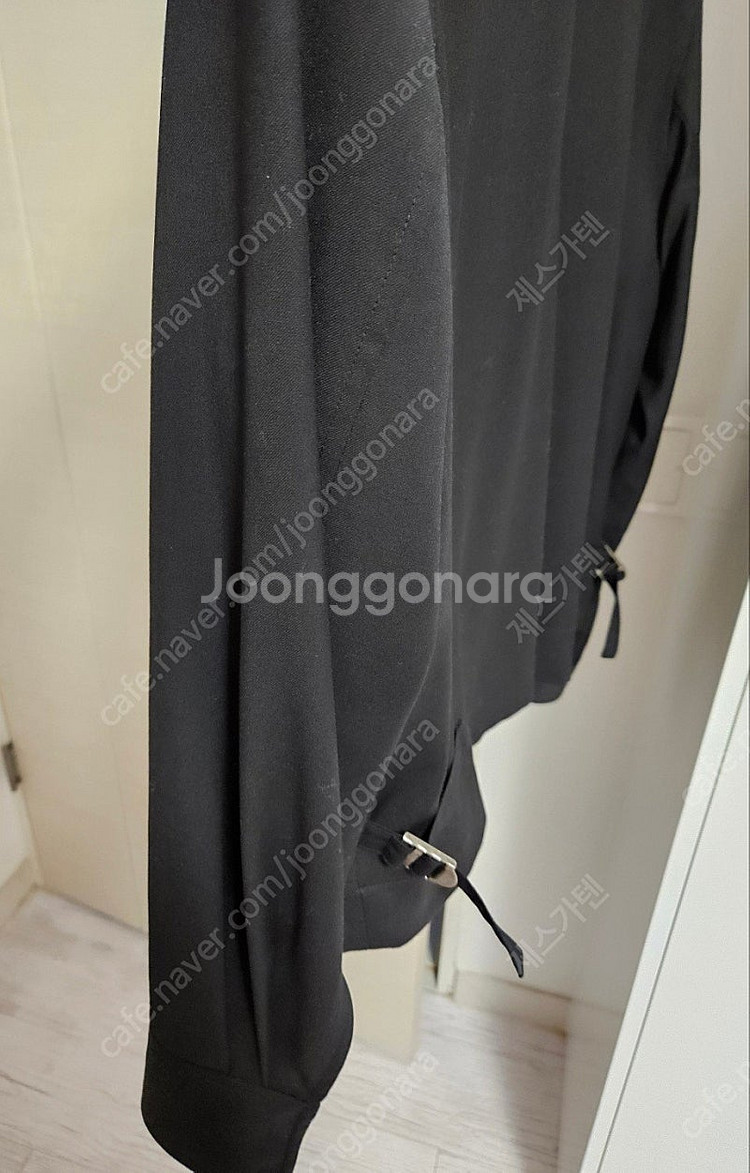 토니웩 22SS 울 사이드 버클 플리츠 숏 자켓블랙 M...--2