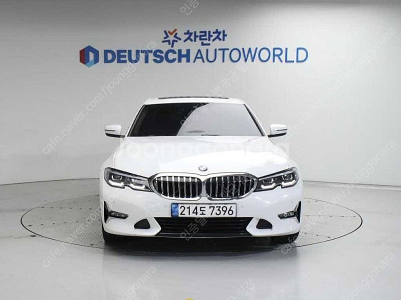 BMW 3시리즈 중고 BMW 320i 중고 승용차 흰색...--4