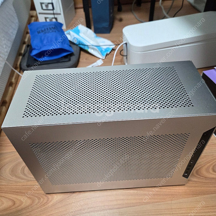 A4-H2O외 SFF 부품 팔아요.--0
