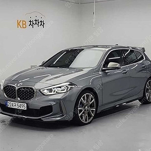 회색 BMW 1시리즈 중고 M135i xDrive 수입중고차 26,150 km