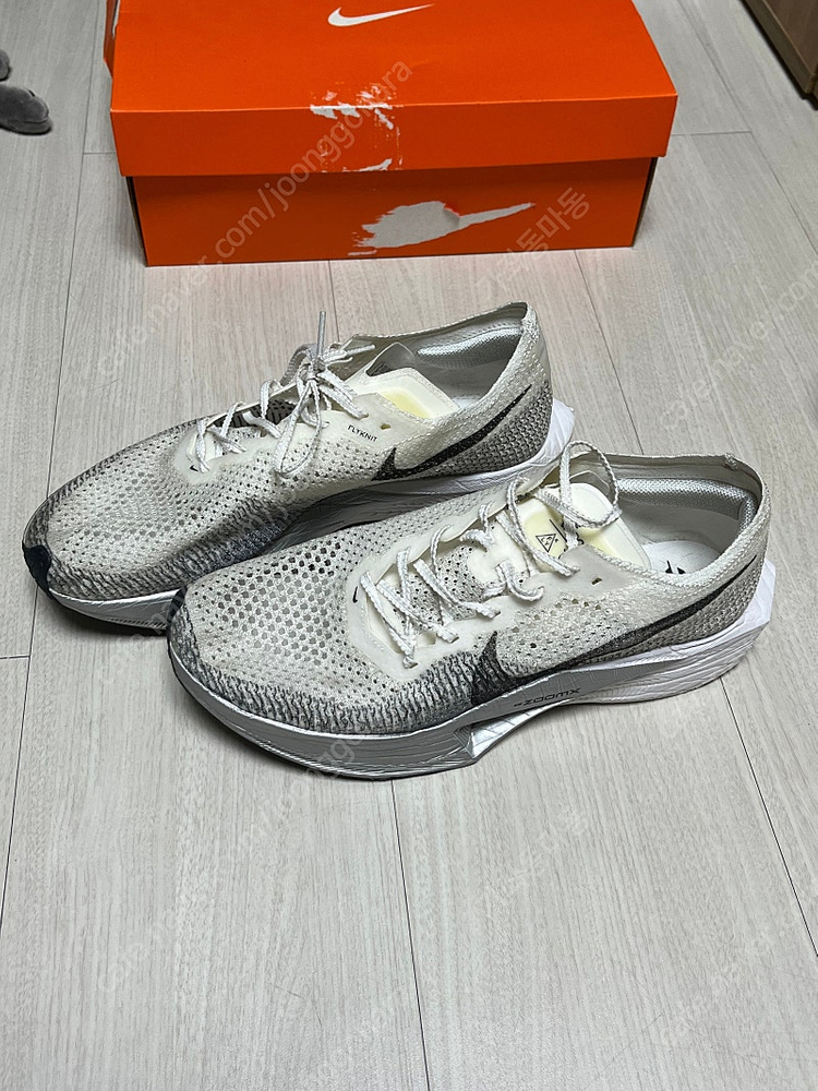 나이키 베이퍼플라이3 화이트 290--2