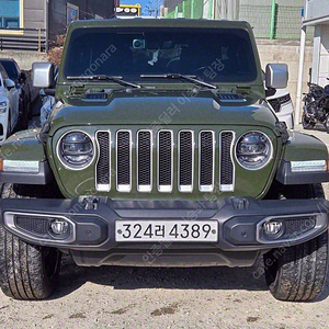 69,655 km 지프 랭글러 중고 루비콘 중고 2.0 루비콘 4도어 사지 에디션 중고자동차 24시간 상담 녹색