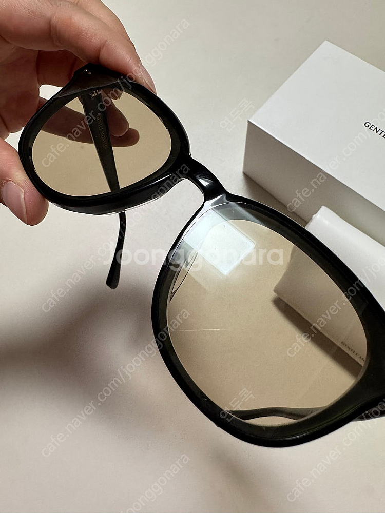 젠틀몬스터 제이드 01--3