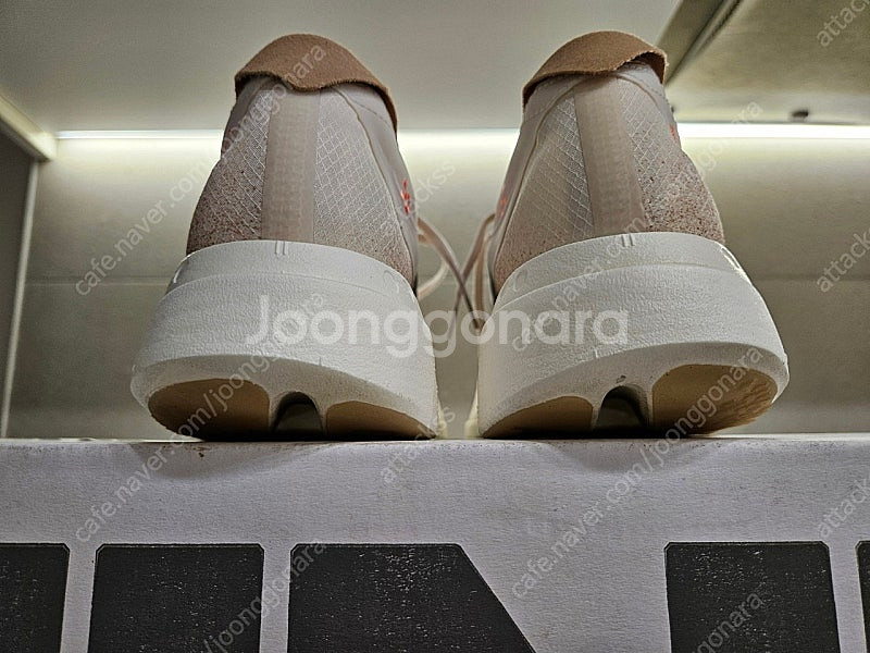 아디다스 아디제로 프로 4 런닝화 260--1