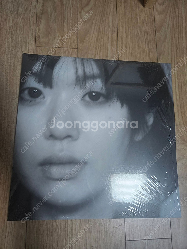 윤지영 나의 정원에서 LP 미개봉 택포--0