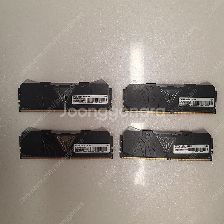 DDR4 4133MHZ 32G ARGB 페트리어트 바이...--0