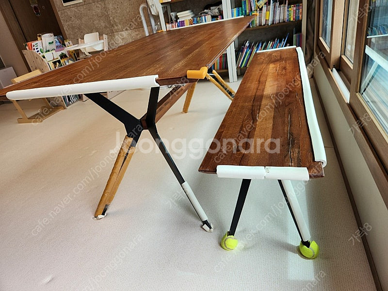 까사미아 원목 6인 식탁(테이블) + 3인 의자벤치--2