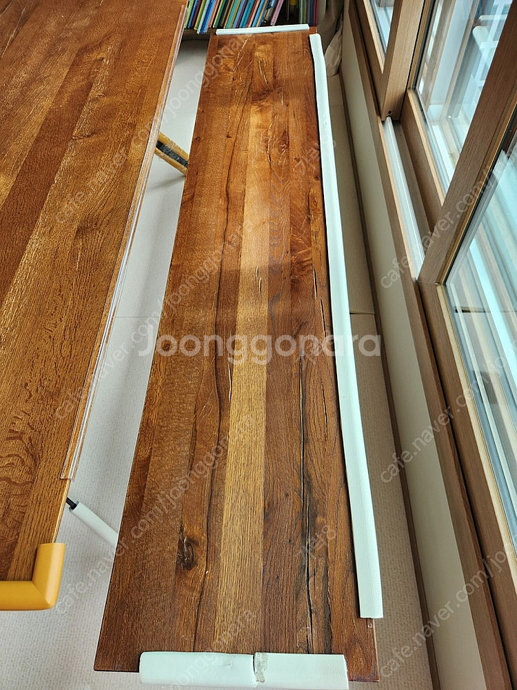 까사미아 원목 6인 식탁(테이블) + 3인 의자벤치--3