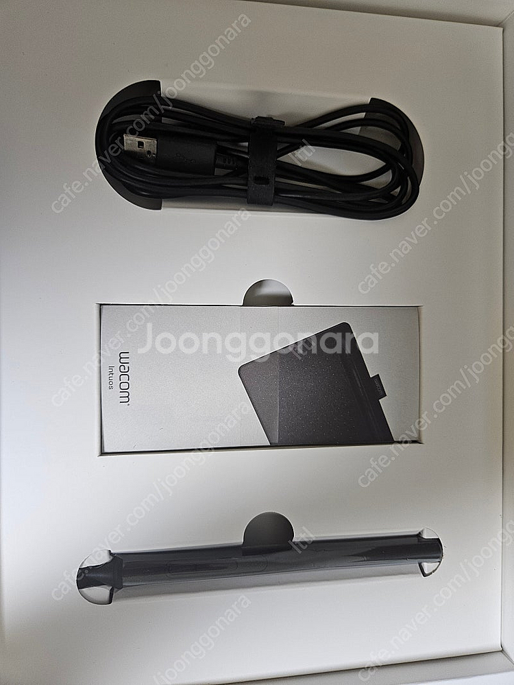 와콤 인튜어스 CTL-6100--2