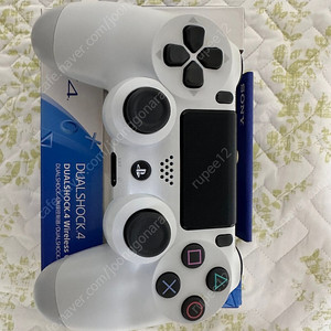 ps4규얼쇼크4 화이트팝니다