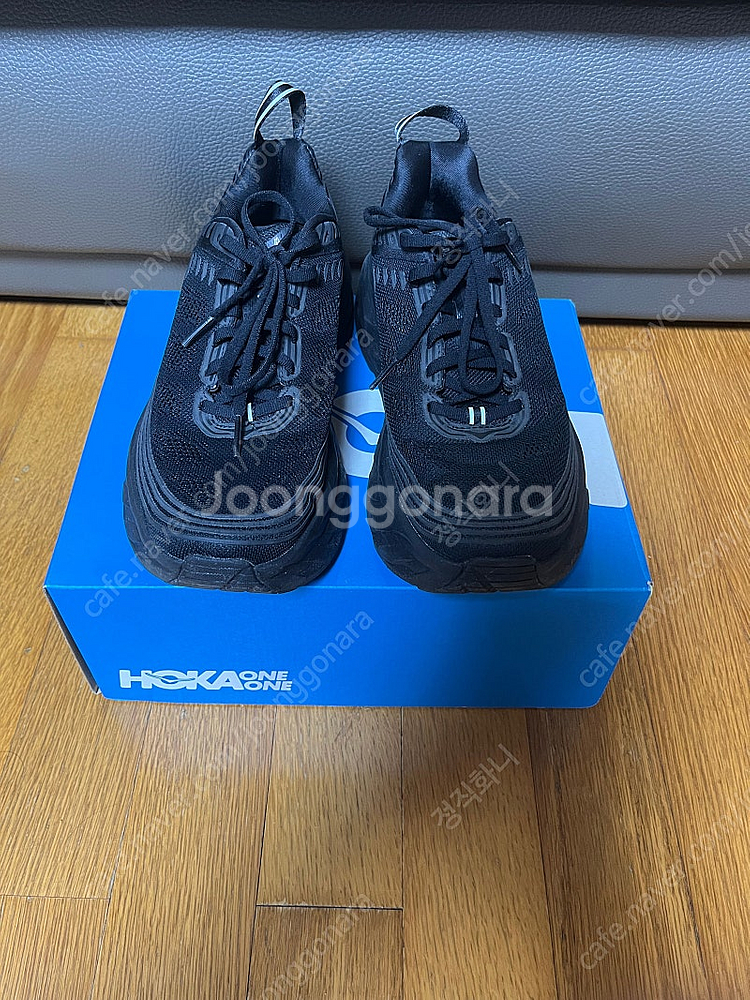 호카오네오네 본디6 255 새상품급 팝니다--0