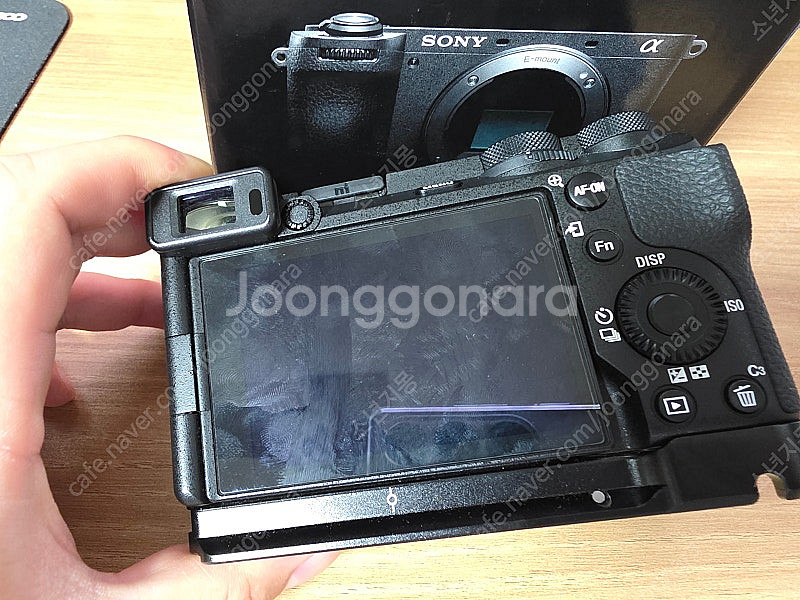 sony a6700 바디 풀박스 판매--3