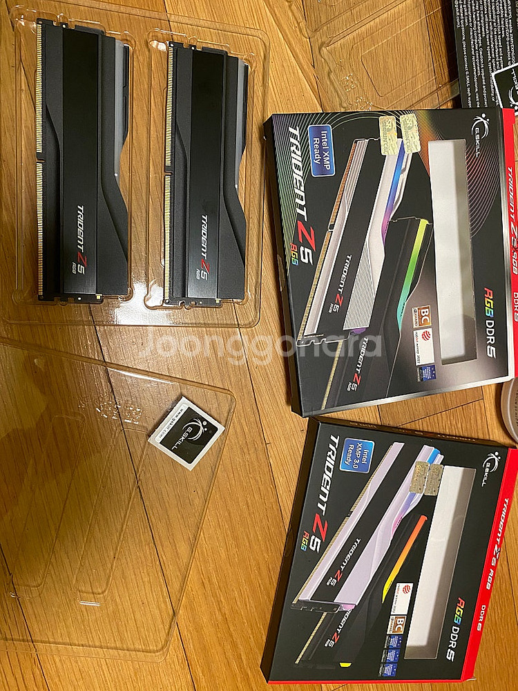 TRIDENT Z5 RGB DDR5 32GB(16x2e...--1