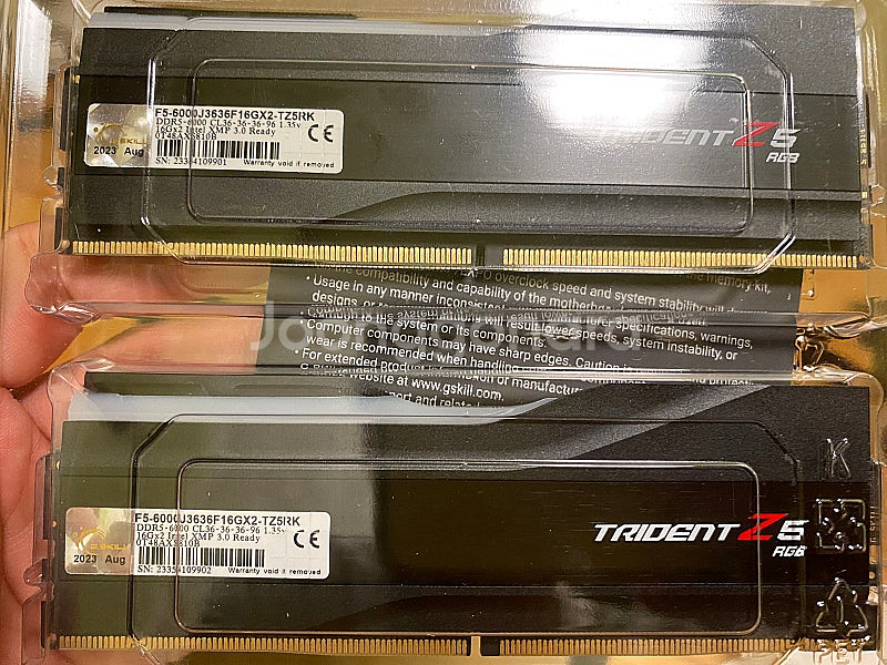 TRIDENT Z5 RGB DDR5 32GB(16x2e...--2