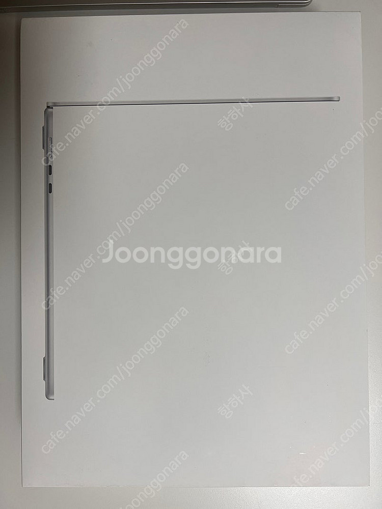 맥북에어 15 M2 8GB 256GB--4